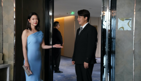 2024都市解压爆笑喜剧《脑洞大开》6月28日上映